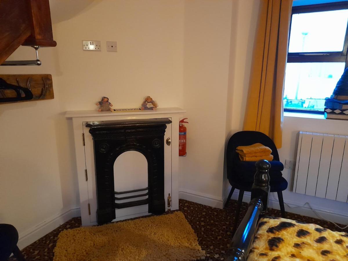 Willow'S Cottage Edwinstowe Exterior photo